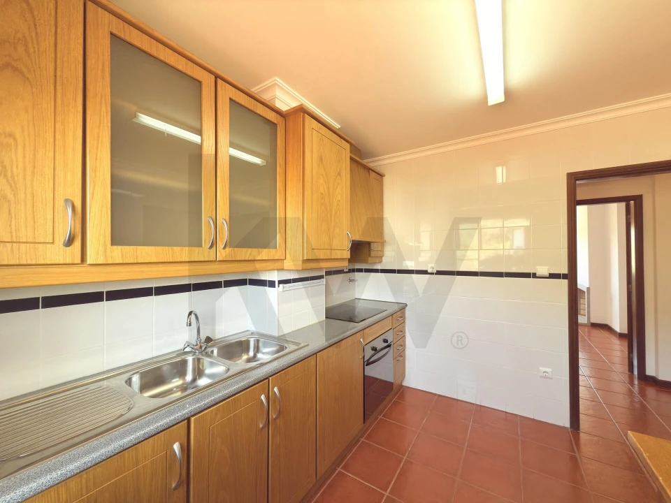 Apartamento T3 para Venda em Vila Franca das Naves e Feital Foto 6