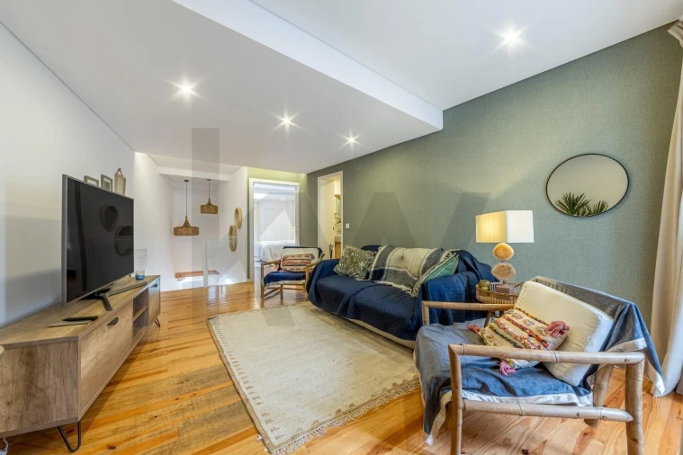 Apartamento T1 para Arrendamento em Santa Maria Maior Foto 4