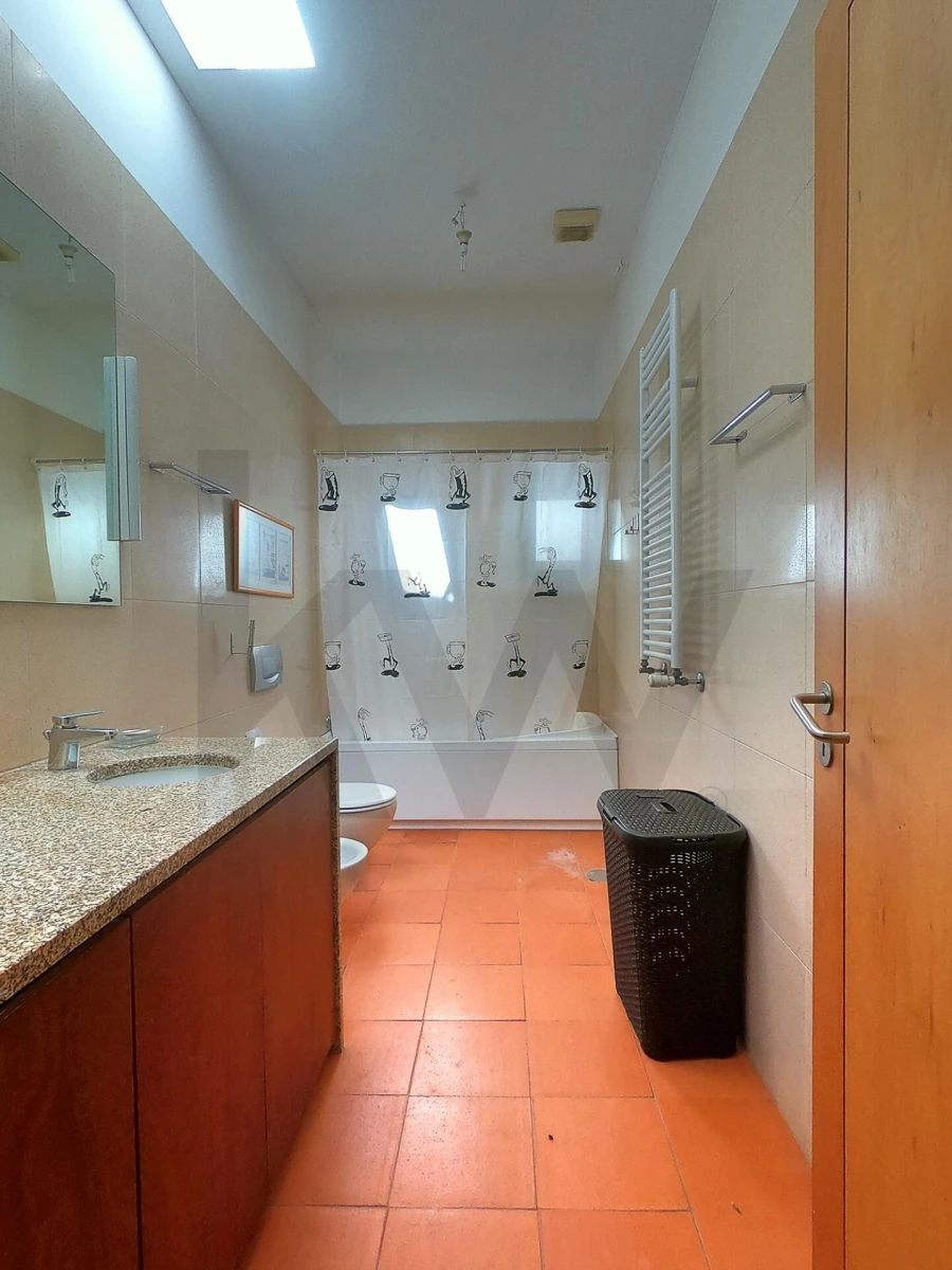 Quinta T5 para Venda em Abragão Foto 17