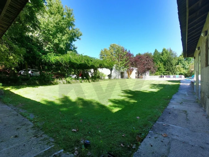 Quinta T5 para Venda em Abragão Foto 4