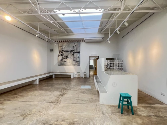 Loja para Venda em Olhão Foto 2