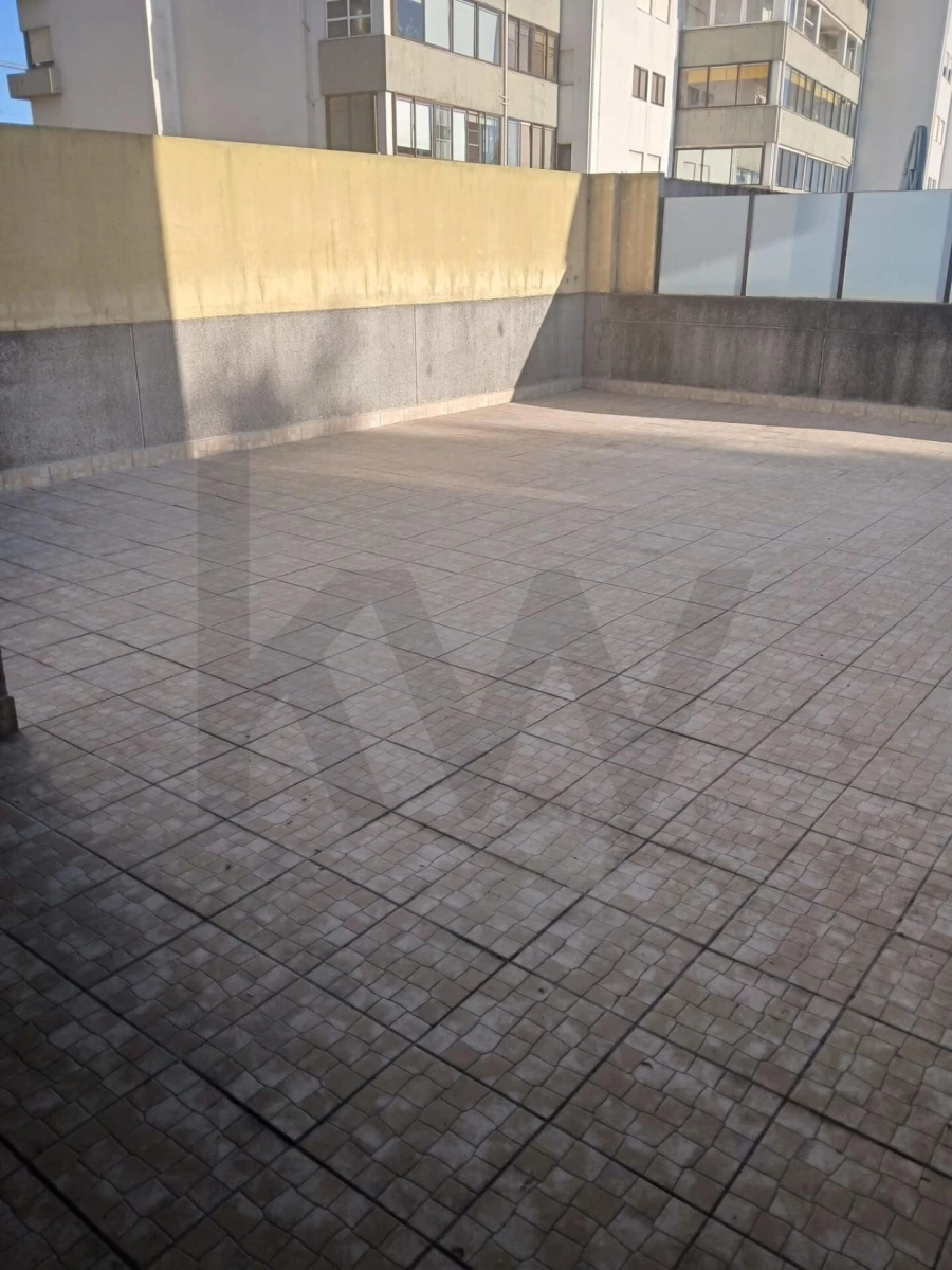 Moradia T4 para Arrendamento em Matosinhos e Leça da Palmeira Foto 25