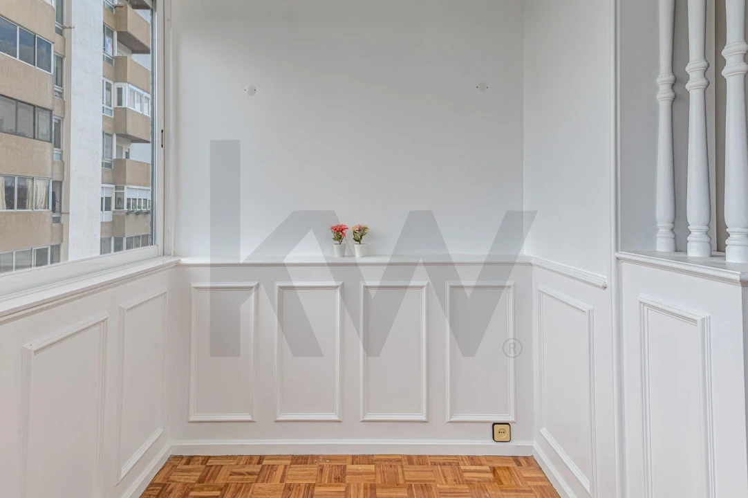 Apartamento T2 para Arrendamento em Areeiro Foto 12