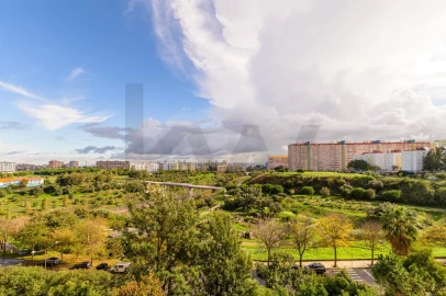 Apartamento T2 para Arrendamento em Areeiro