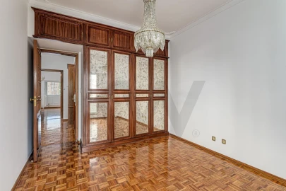 Apartamento T2 para Arrendamento em Areeiro
