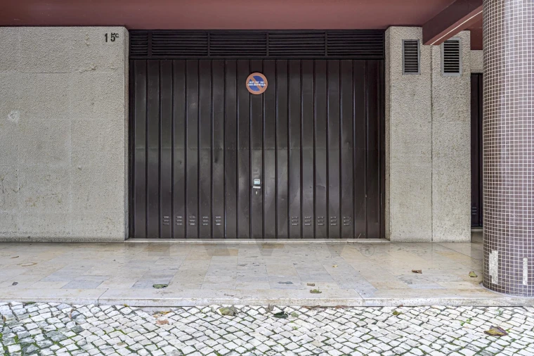 Apartamento T2 para Arrendamento em Areeiro Foto 27