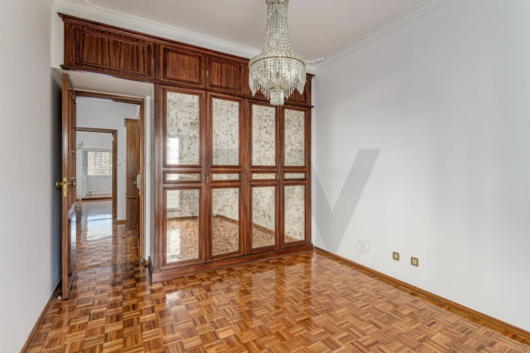 Apartamento T2 para Arrendamento em Areeiro Foto 20