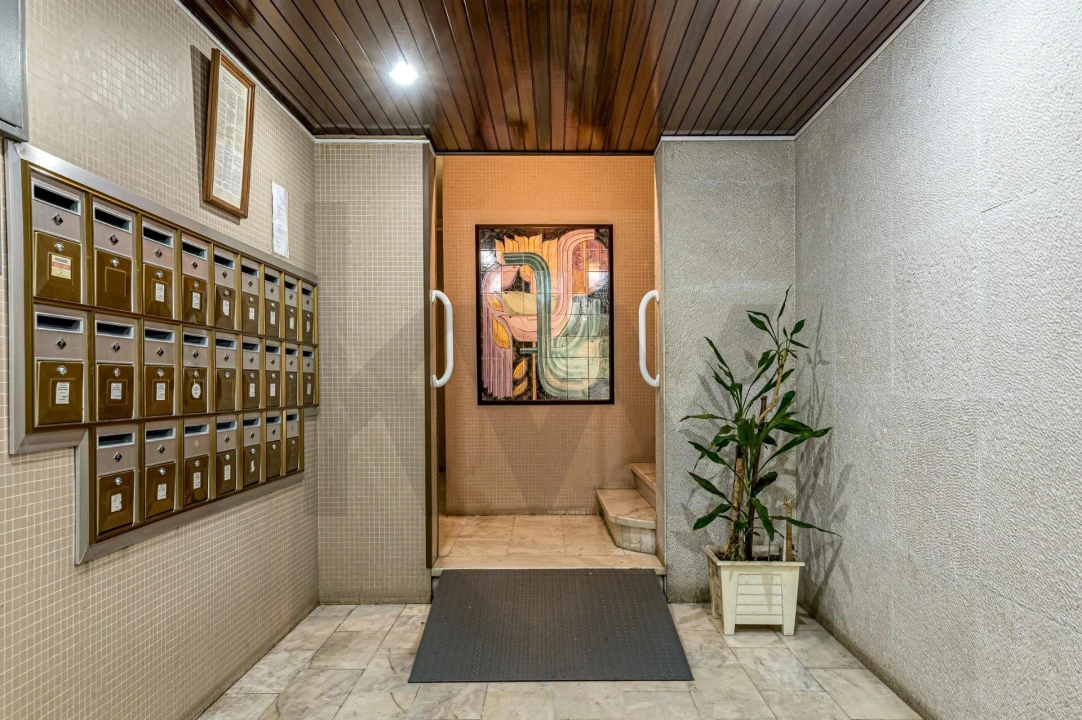 Apartamento T2 para Arrendamento em Areeiro Foto 3
