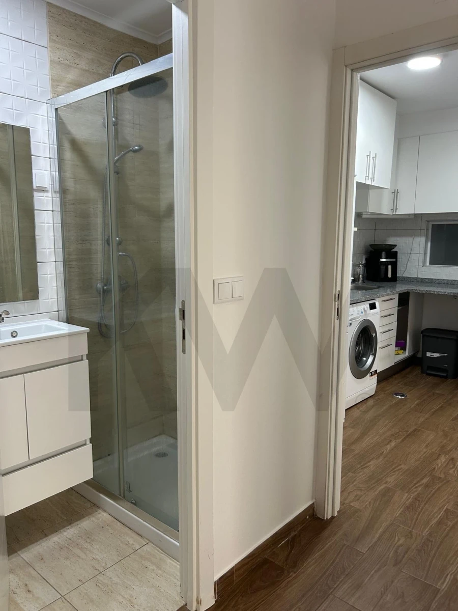 Apartamento T2 para Venda em Avenidas Novas Foto 14