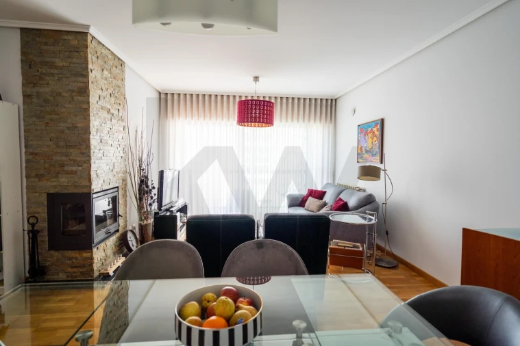 Apartamento T3 para Venda em Moreira Foto 9