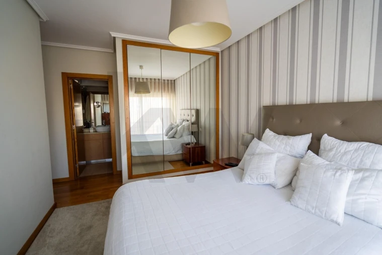 Apartamento T3 para Venda em Moreira Foto 18