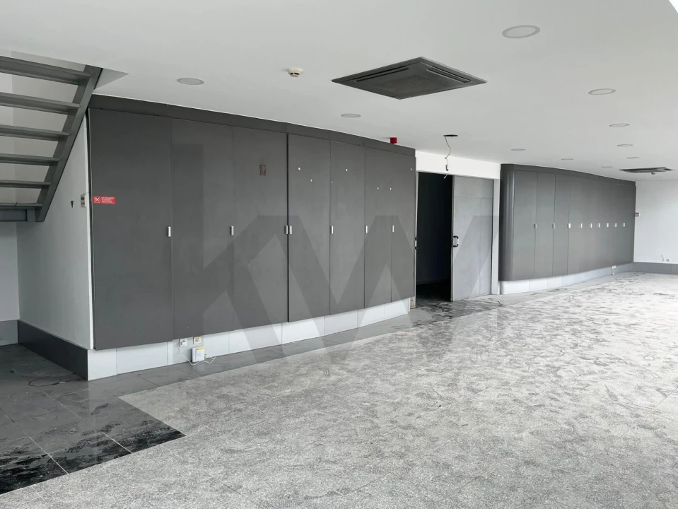 Armazém para Venda em Palhais e Coina Foto 26