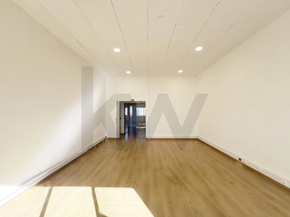 Armazém para Arrendamento em Marvila, Ribeira Santarém, São Salvador, São Nicolau Foto 21