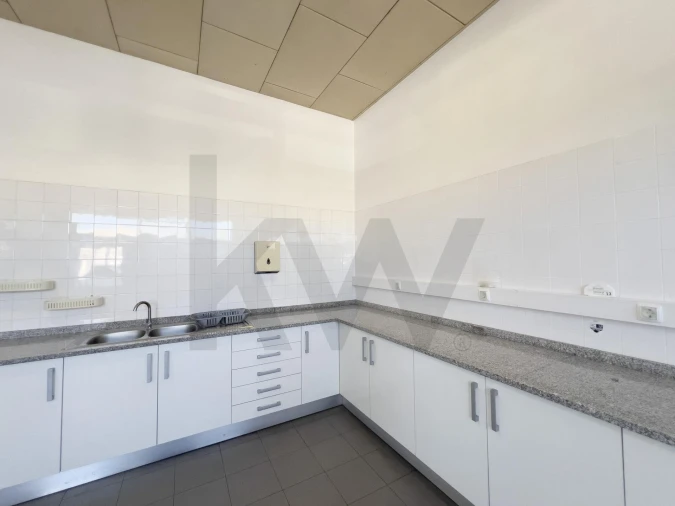 Armazém para Arrendamento em Marvila, Ribeira Santarém, São Salvador, São Nicolau Foto 19