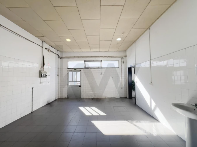 Armazém para Arrendamento em Marvila, Ribeira Santarém, São Salvador, São Nicolau Foto 14