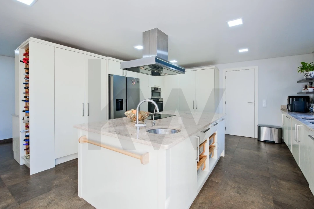 Moradia T5 para Venda em Alcabideche Foto 30