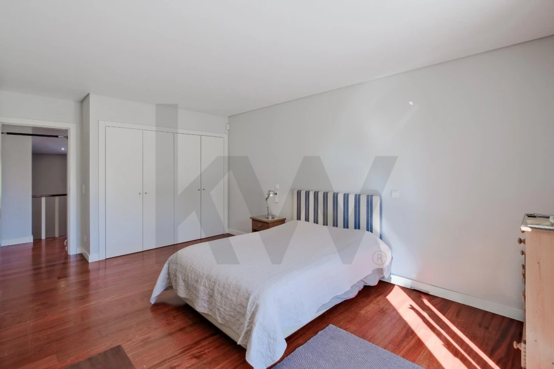 Moradia T5 para Venda em Alcabideche Foto 56