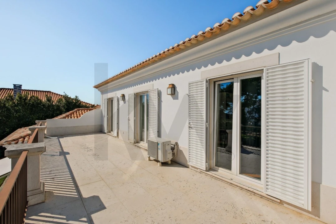 Moradia T5 para Venda em Alcabideche Foto 60