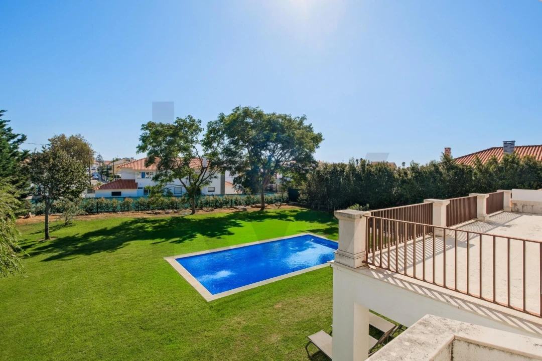 Moradia T5 para Venda em Alcabideche Foto 54