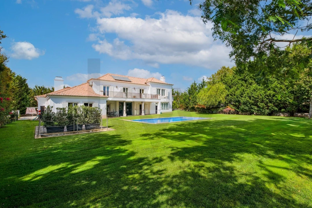 Moradia T5 para Venda em Alcabideche Foto 27