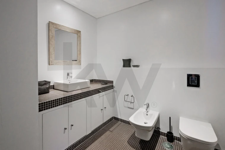 Moradia T5 para Venda em Alcabideche Foto 23