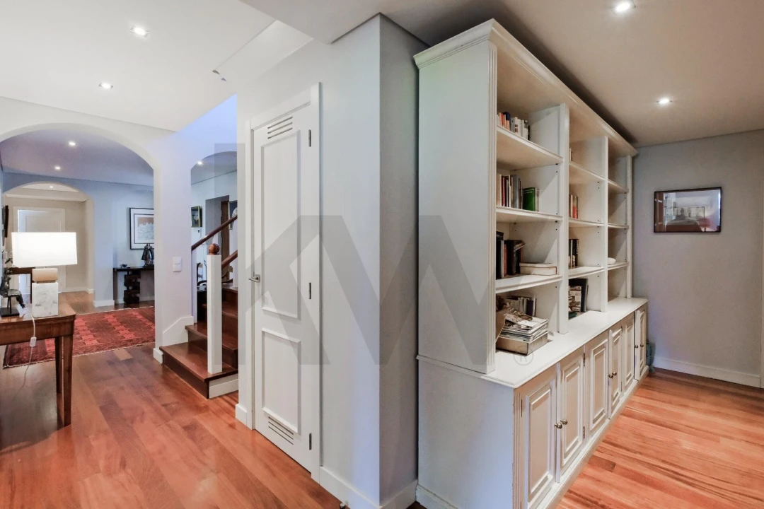 Moradia T5 para Venda em Alcabideche Foto 19