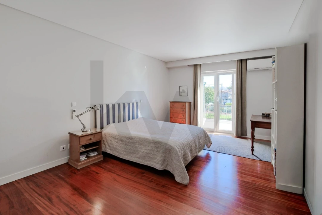 Moradia T5 para Venda em Alcabideche Foto 55