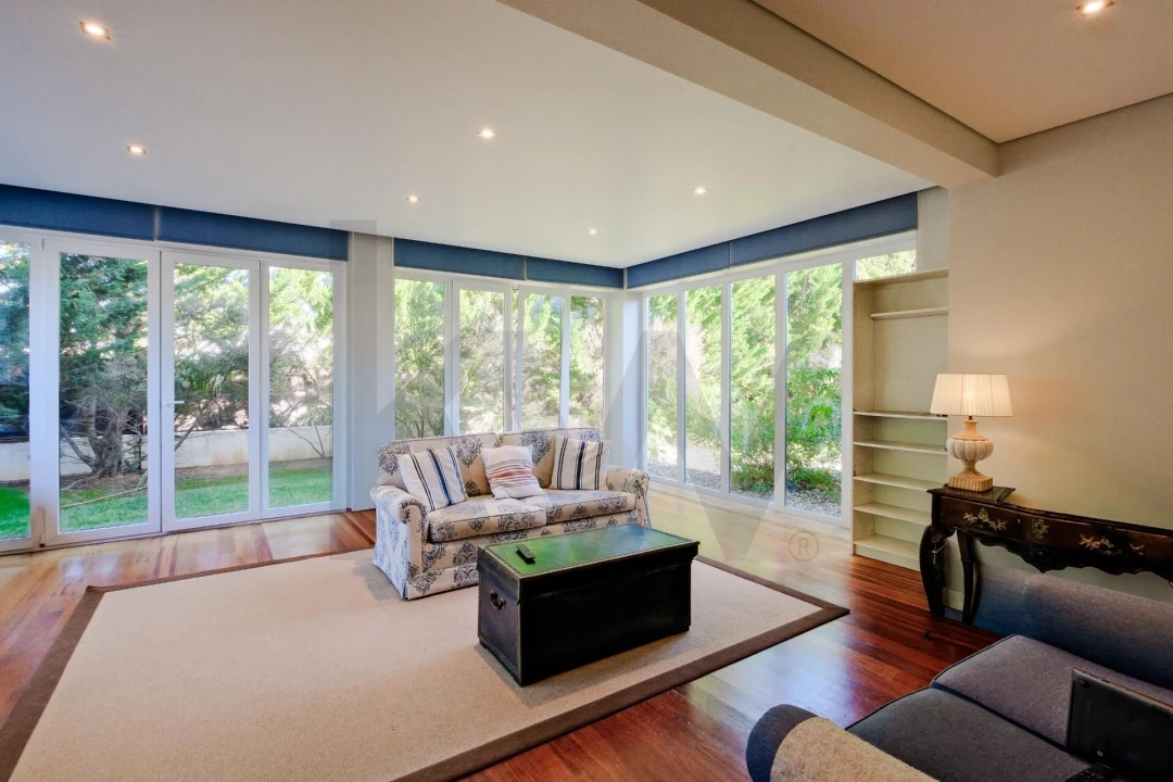 Moradia T5 para Venda em Alcabideche Foto 26