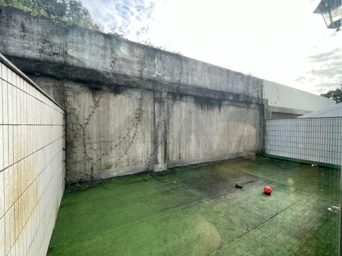 Loja para Venda em São João da Madeira Foto 18