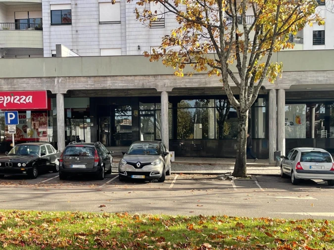 Loja para Venda em São João da Madeira Foto 3