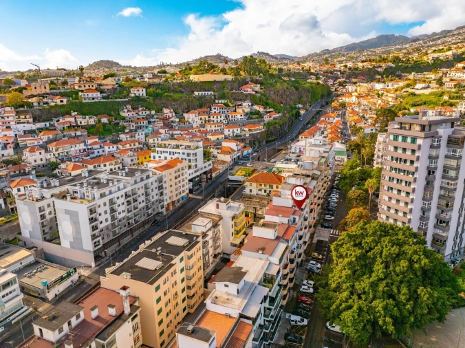 Loja para Venda em Funchal (São Pedro) Foto 19