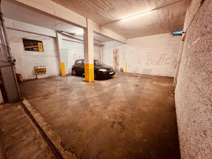 Loja para Venda em Funchal (São Pedro) Foto 11