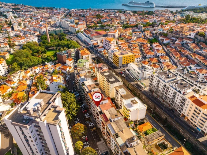 Loja para Venda em Funchal (São Pedro) Foto 20