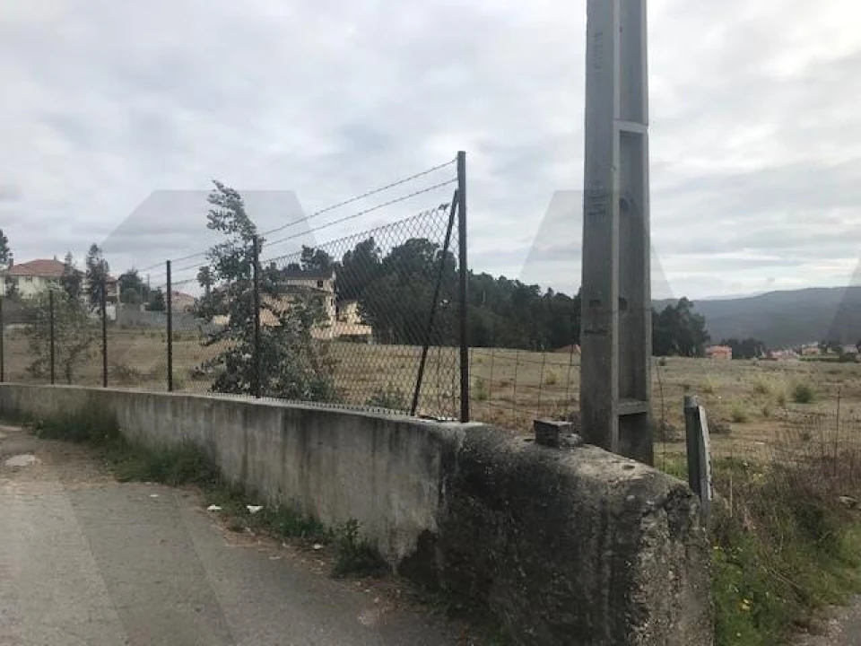 Terreno para Venda em Canedo, Vale e Vila Maior Foto 4