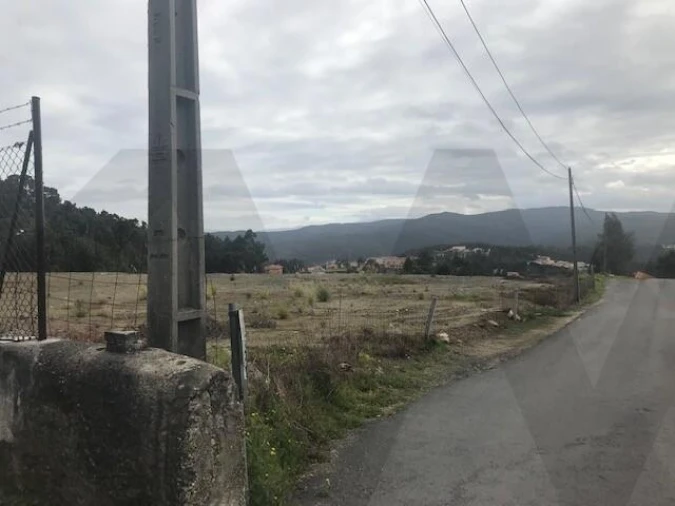 Terreno para Venda em Canedo, Vale e Vila Maior Foto 2