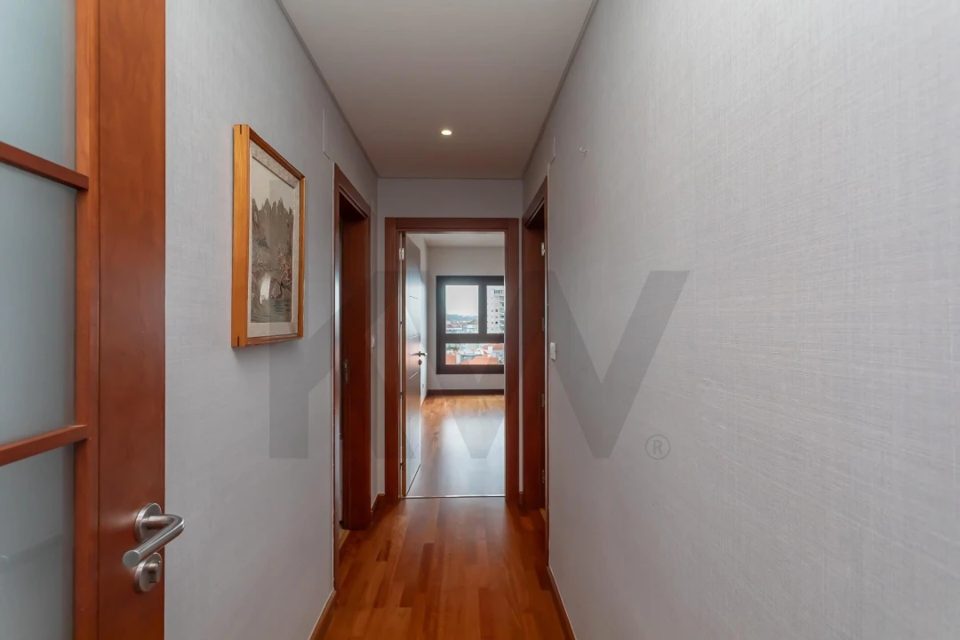 Apartamento T2 para Arrendamento em Odivelas Foto 17