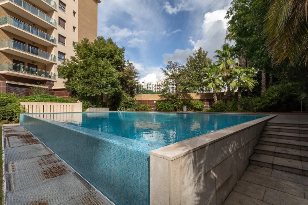 Apartamento T2 para Arrendamento em Odivelas Foto 35