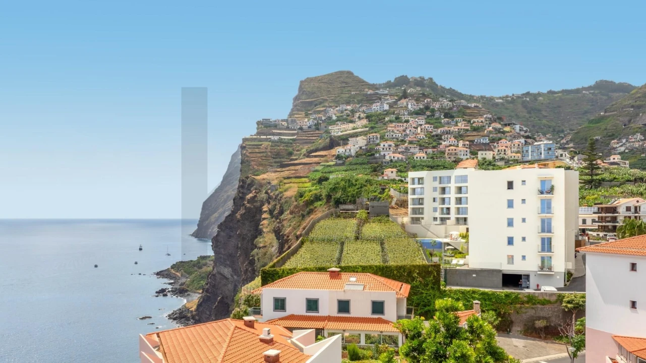 Apartamento T1 para Venda em Camara de Lobos Foto 2