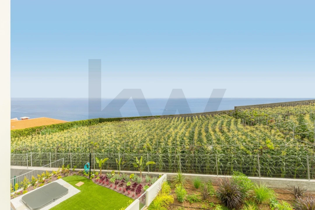 Apartamento T1 para Venda em Camara de Lobos Foto 5