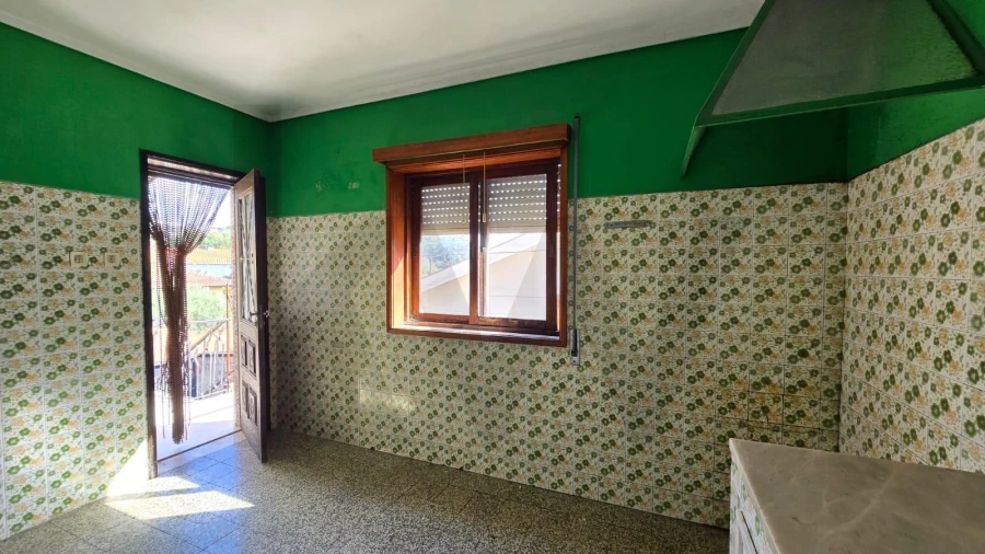 Moradia T3 para Venda em Arrifana Foto 5