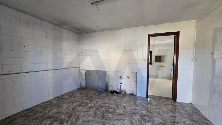 Moradia T3 para Venda em Arrifana Foto 18