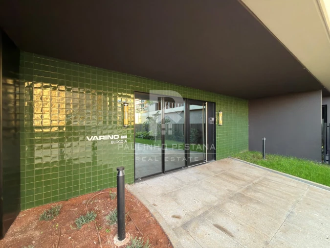 Apartamento T3 para Venda em São Martinho Foto 5