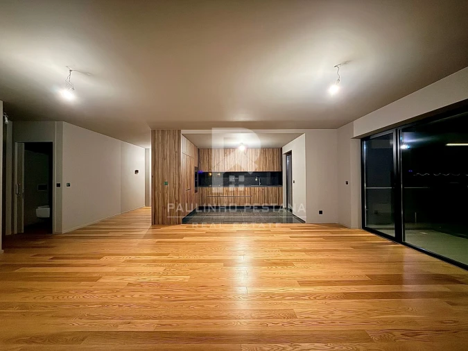 Apartamento T3 para Venda em São Martinho Foto 42