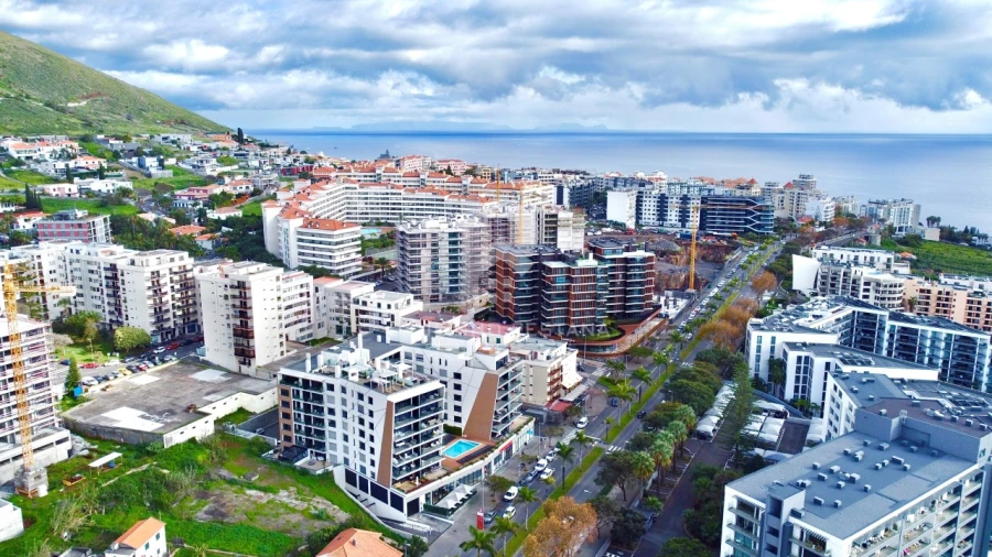 Apartamento T3 para Venda em São Martinho Foto 29