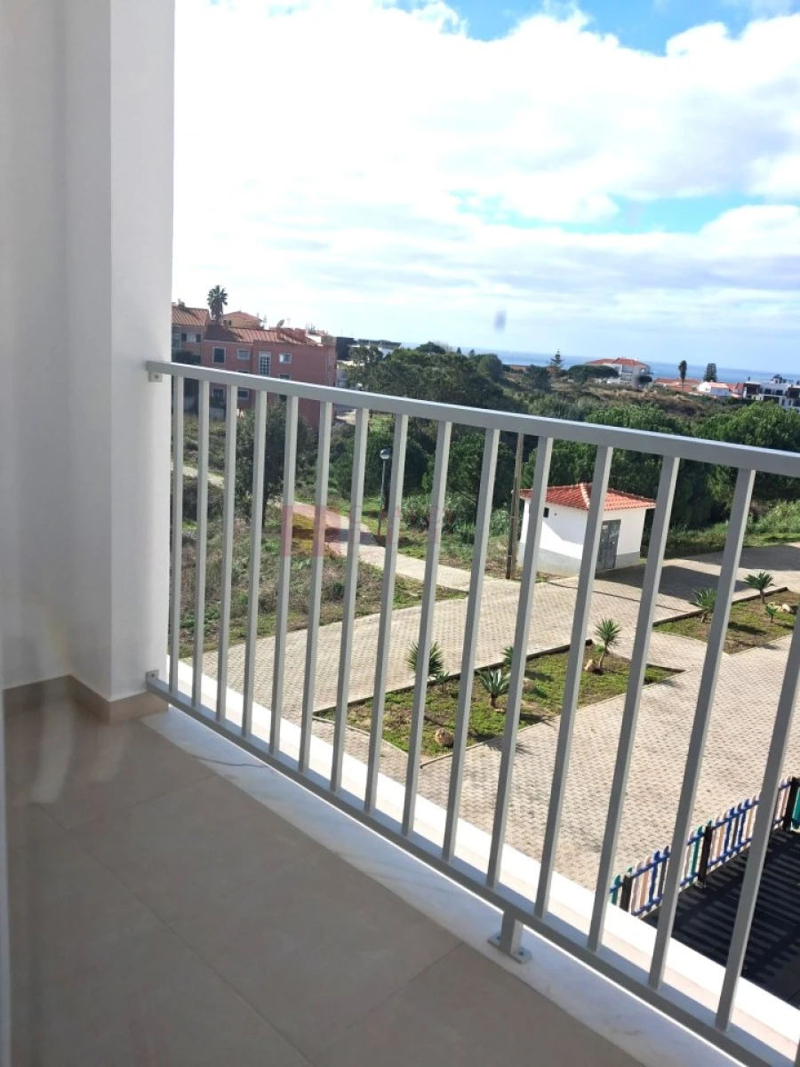 Apartamento T2 para Venda em Ericeira Foto 8