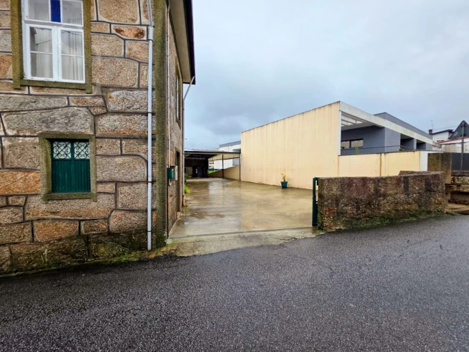 Moradia T3 para Venda em Rebordosa Foto 4