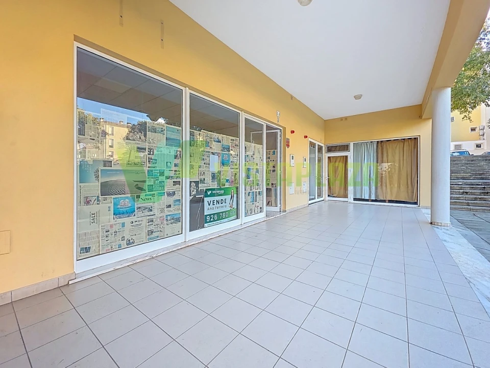 Loja para Venda em Portimão Foto 4