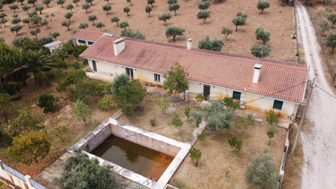 Quinta T4 para Venda em Estremoz (Santa Maria e Santo André) Foto 5