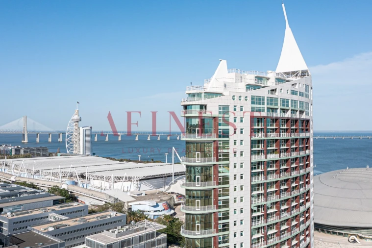 Apartamento T3 para Arrendamento em Parque das Nações Foto 6