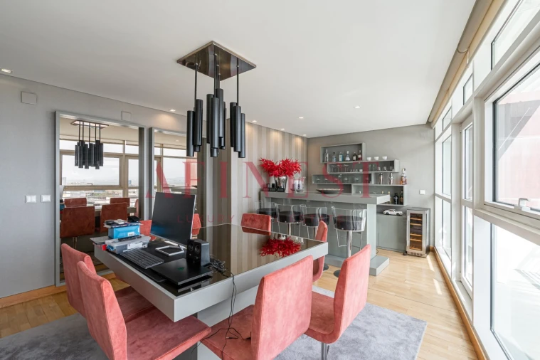 Apartamento T3 para Arrendamento em Parque das Nações Foto 21